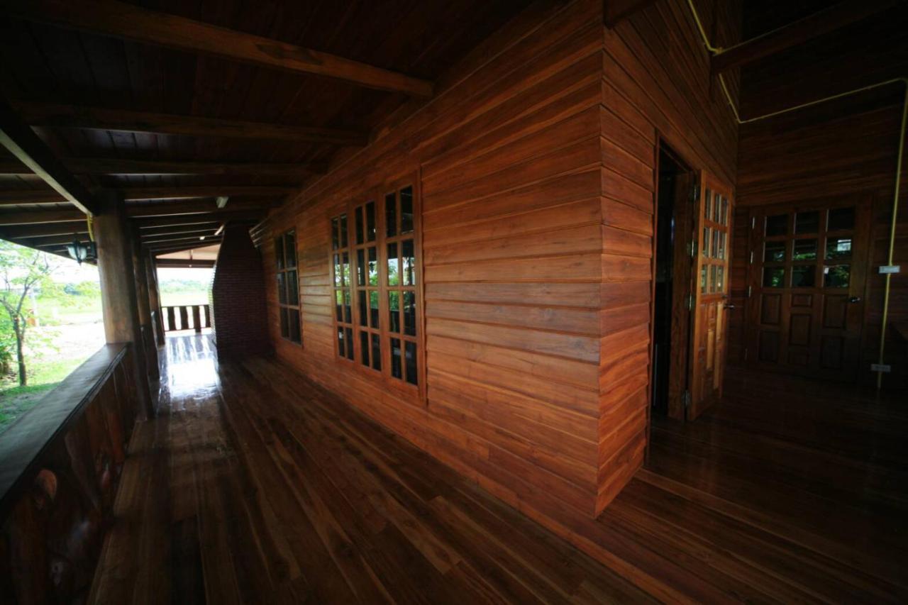 Ban Chang Klang Na Nong ap Chang Exterior foto